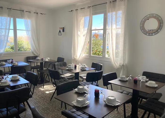 Otel L'isula Rossa LʼÎle-Rousse