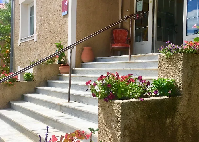 Otel L'isula Rossa LʼÎle-Rousse