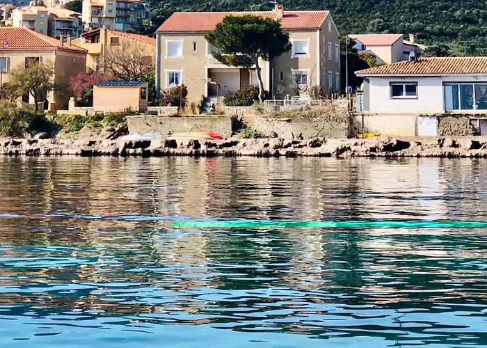 Otel L'isula Rossa LʼÎle-Rousse
