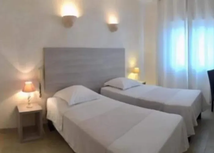 L'isula Rossa Otel LʼÎle-Rousse