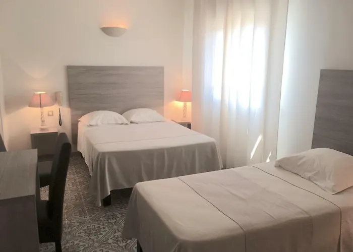 Otel L'isula Rossa LʼÎle-Rousse