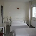 Hotel L'isula Rossa