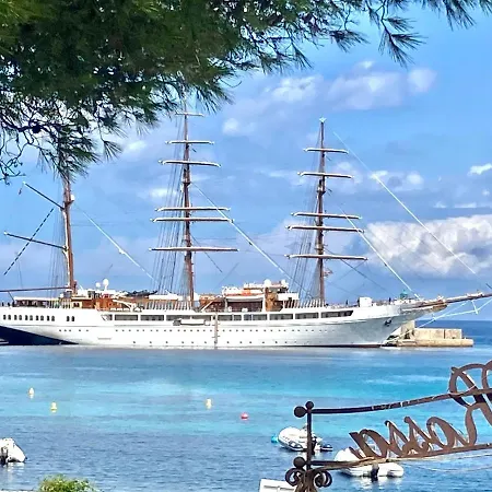 L'isula Rossa Отель