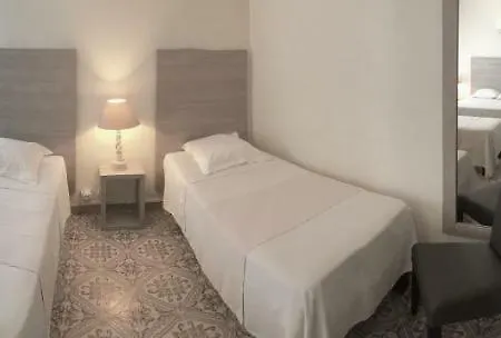 Отель L'isula Rossa