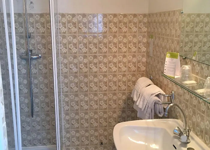 L'isula Rossa LʼÎle-Rousse