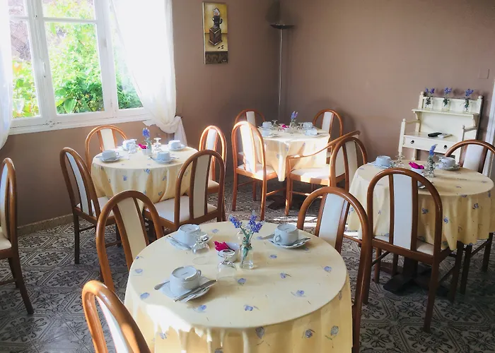 Hotel L'isula Rossa 2*