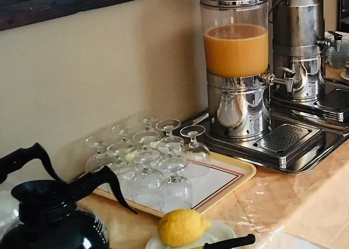 Hotel L'isula Rossa 2*