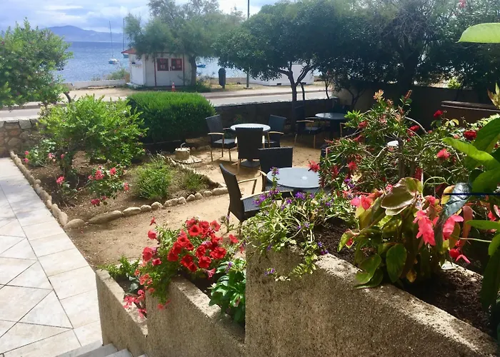 L'isula Rossa 2* LʼÎle-Rousse