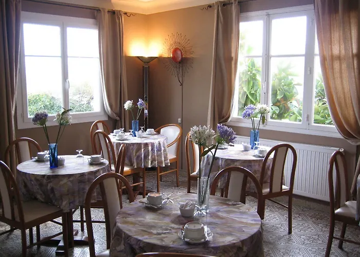 Hotel L'isula Rossa 2*